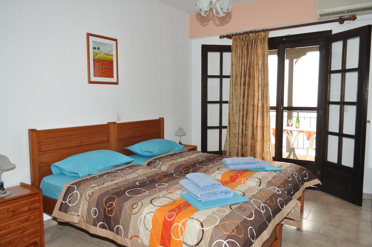 Giannis Maria Apartments Psakoudia Esterno foto